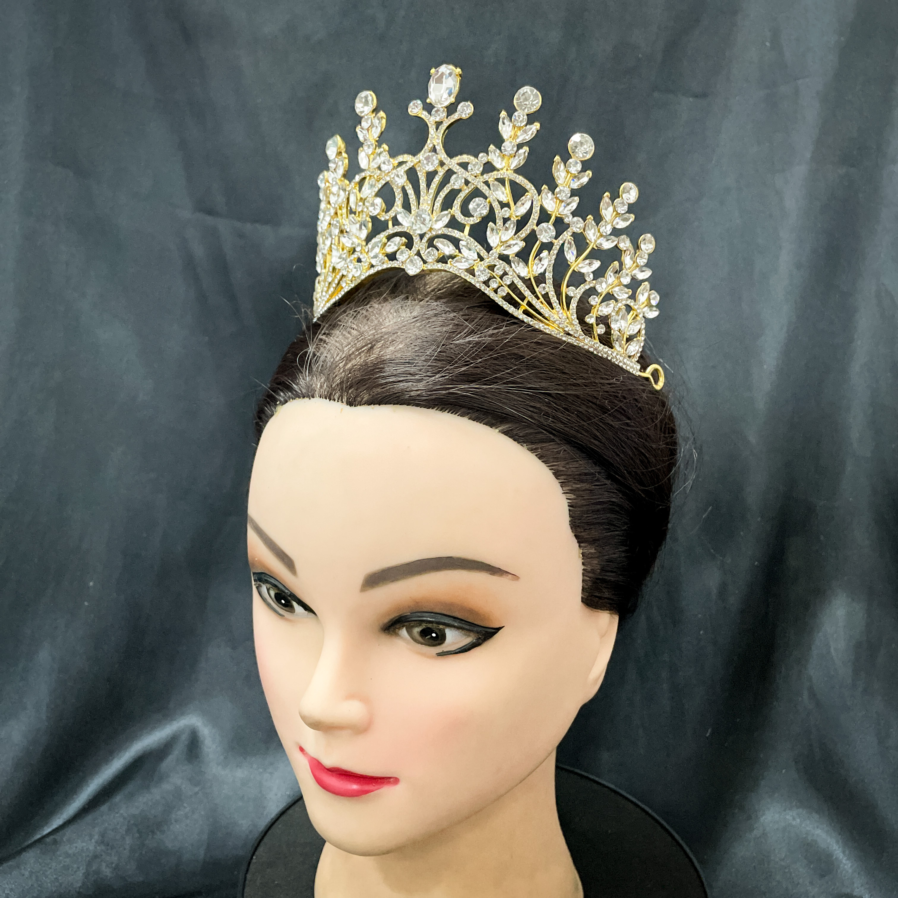 (พร้อมส่ง) เทียร่า 330 สีทอง มงกุฎนางงาม งานสวย ปราณีต QCเพชรทุกเม็ด สินค้าพร้อมส่งจากไทย