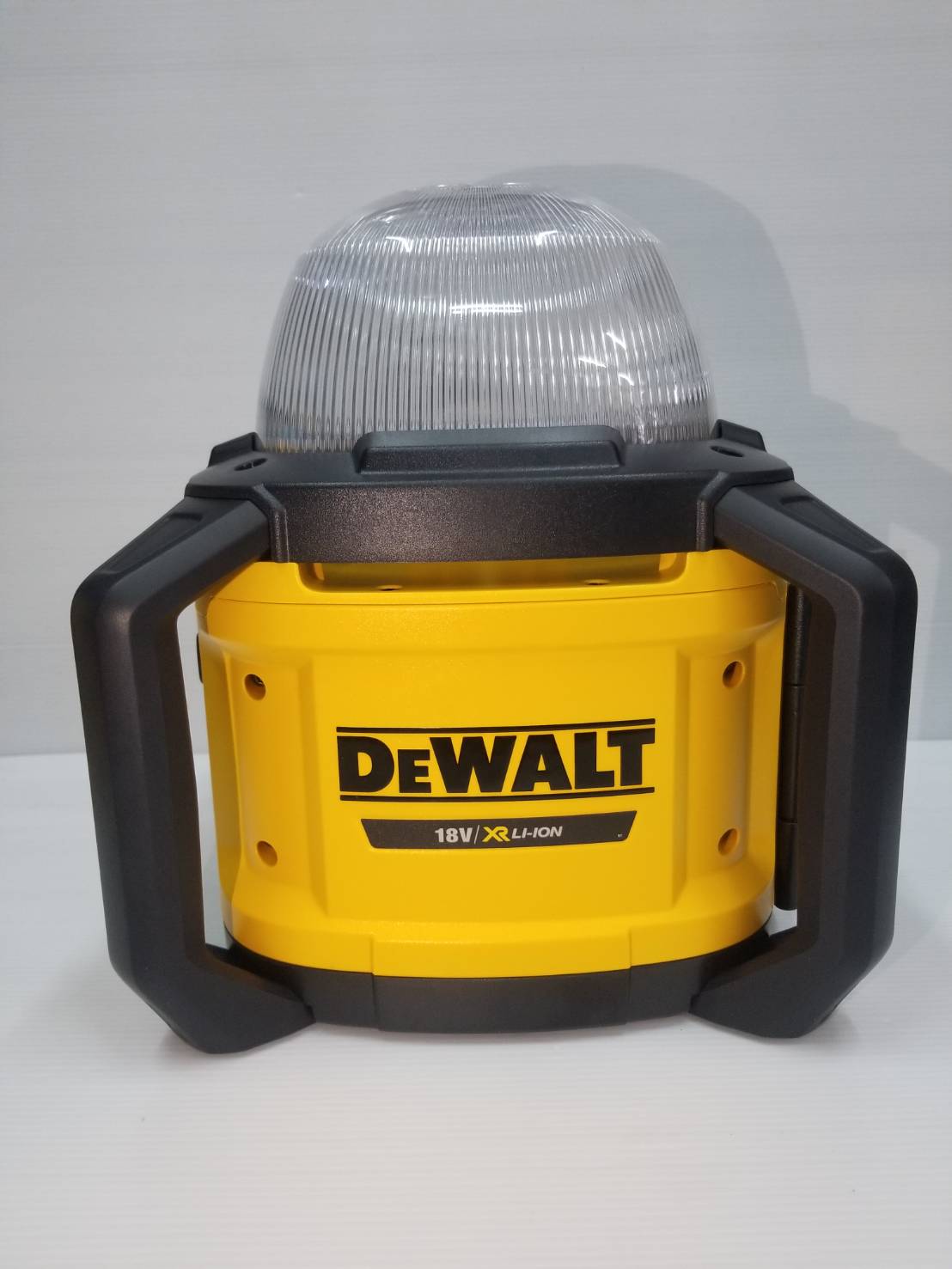 ไฟLED 20V DCL074-XJ DEWALT