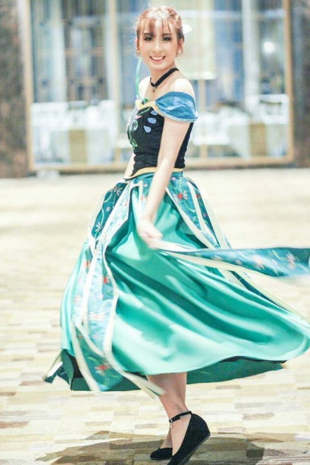 ชุดเจ้าหญิงอันนา / elsa frozen