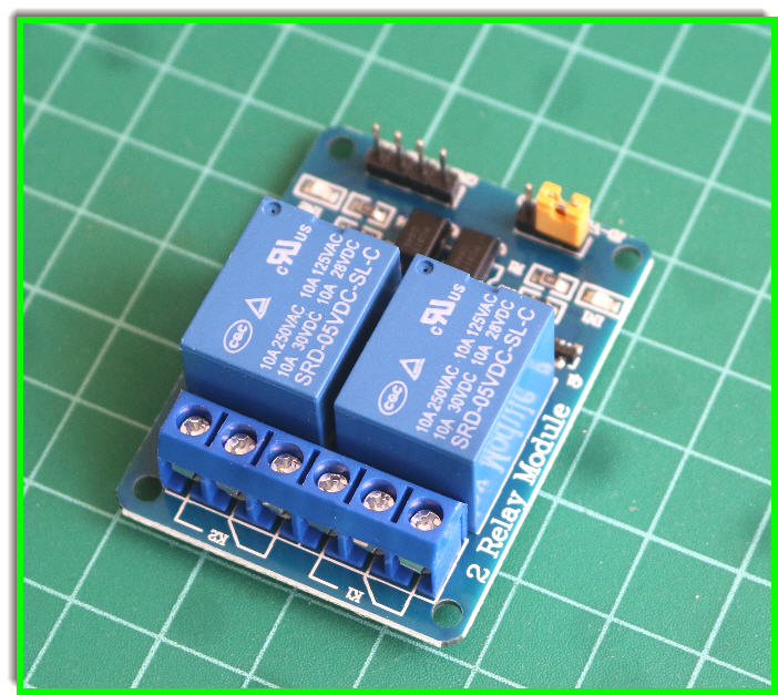 1x แผงวงจรรีเลย์แบบมีออปโต้ DC 5V 2 ช่อง 10A 250V Relay