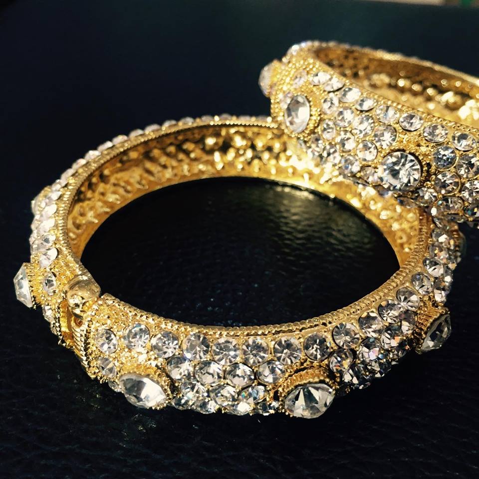 (พร้อมส่ง) กำไลทองขายเป็นคู่ 008