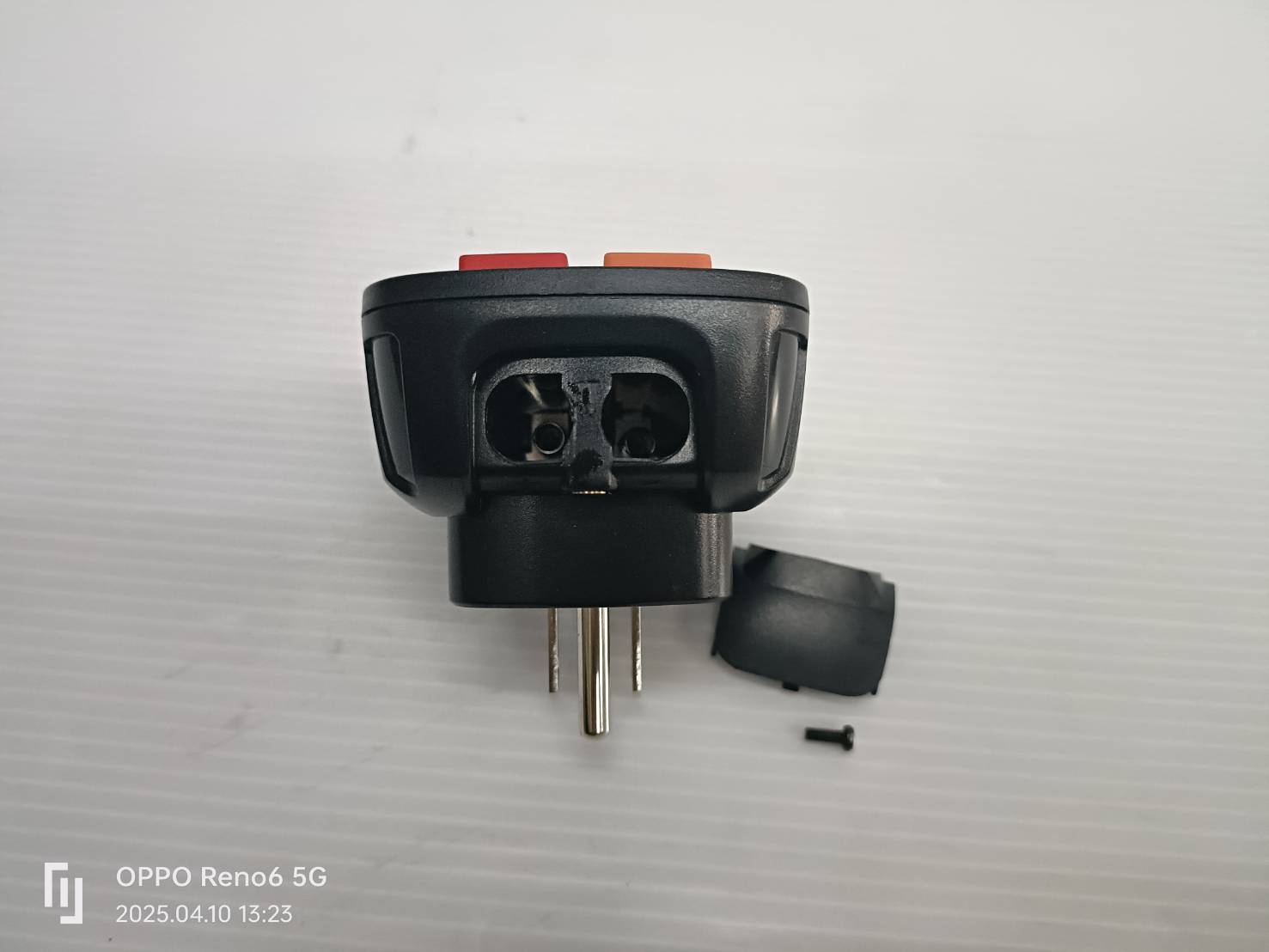 เครื่องตรวจเช็คเต้ารับไฟฟ้าดิจิตอล รุ่น 107 SUMO