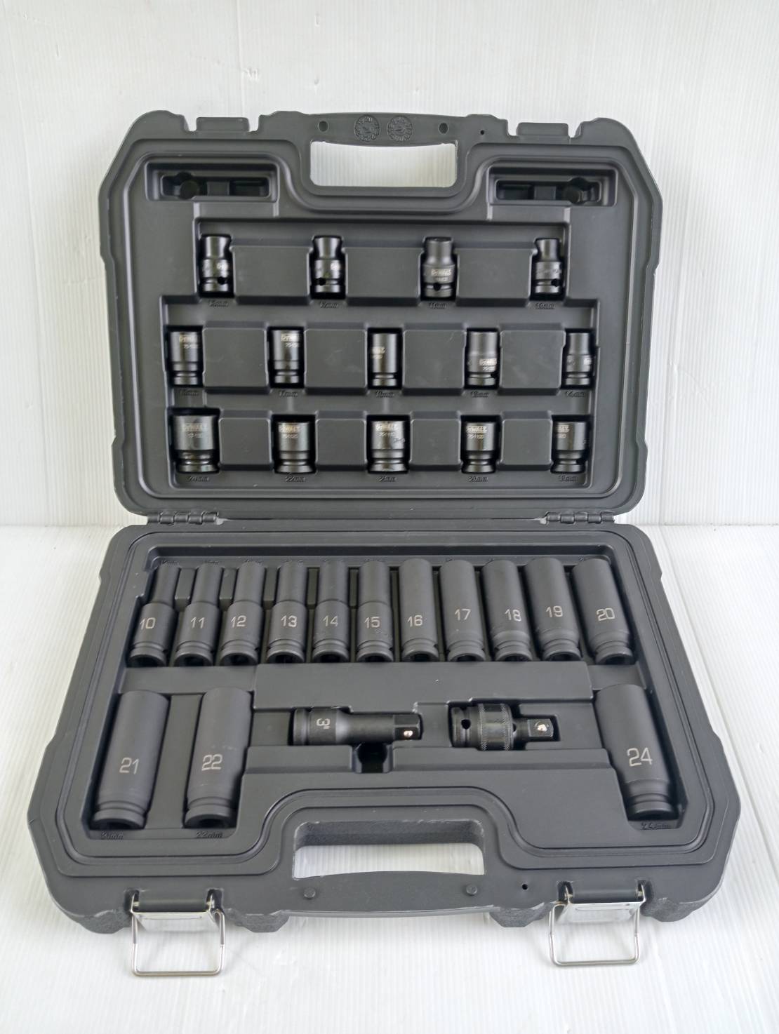 DEWALT รุ่น DWMT19249 ชุดลูกบ๊อกซ์ 30 ชิ้น 1/2นิ้ว (รุ่นผสม ลูกสั้น ลุกยาว)