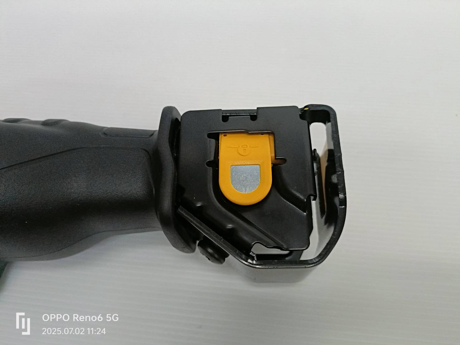 DEWALT ชุดเลื่อยชักไฟฟ้า 1000วัตต์ ใส่ใบ 4 ทิศทาง รุ่น DW304PK-KR