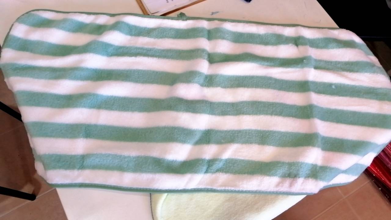 ผ้าเช็ดผมขนเป็ดคละสี ขนาด 15x30 นิ้ว (37x73 cm.)