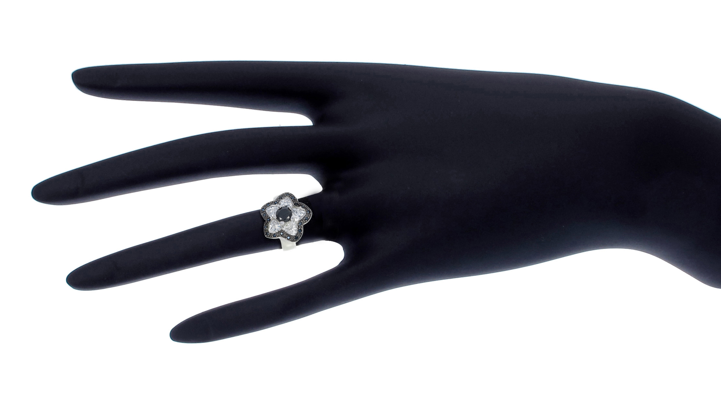 แหวนเพชรราคาถูกประดับเพชรczแท้ เกรดดี น้ำใส,แหวน,แหวนเพชร,แหวนเพชรราคาถูก,แหวน เพชร ราคา ถูก,แหวนเงิน,แหวนเงินแท้,แหวนทองคำขาว,เครื่องประดับ,เครื่องประดับ ราคาส่ง,เครื่องประดับเงิน,เครื่องประดับเงินแท้,ขายส่งเครื่องประดับ