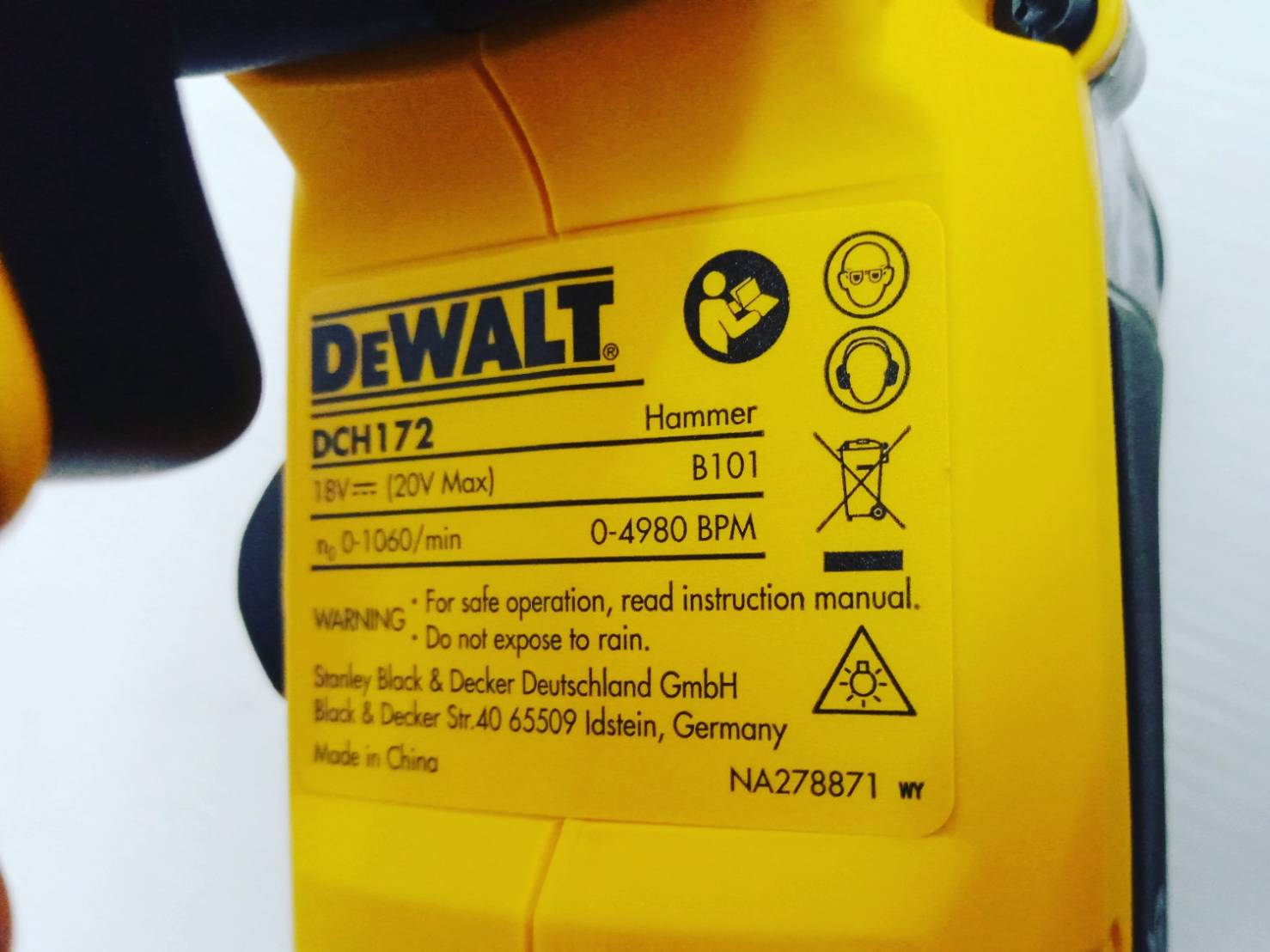 คอมโบ้ชุดสว่านไร้สาย20V (DCD800+DCH172) DCK2215P2T DEWALT