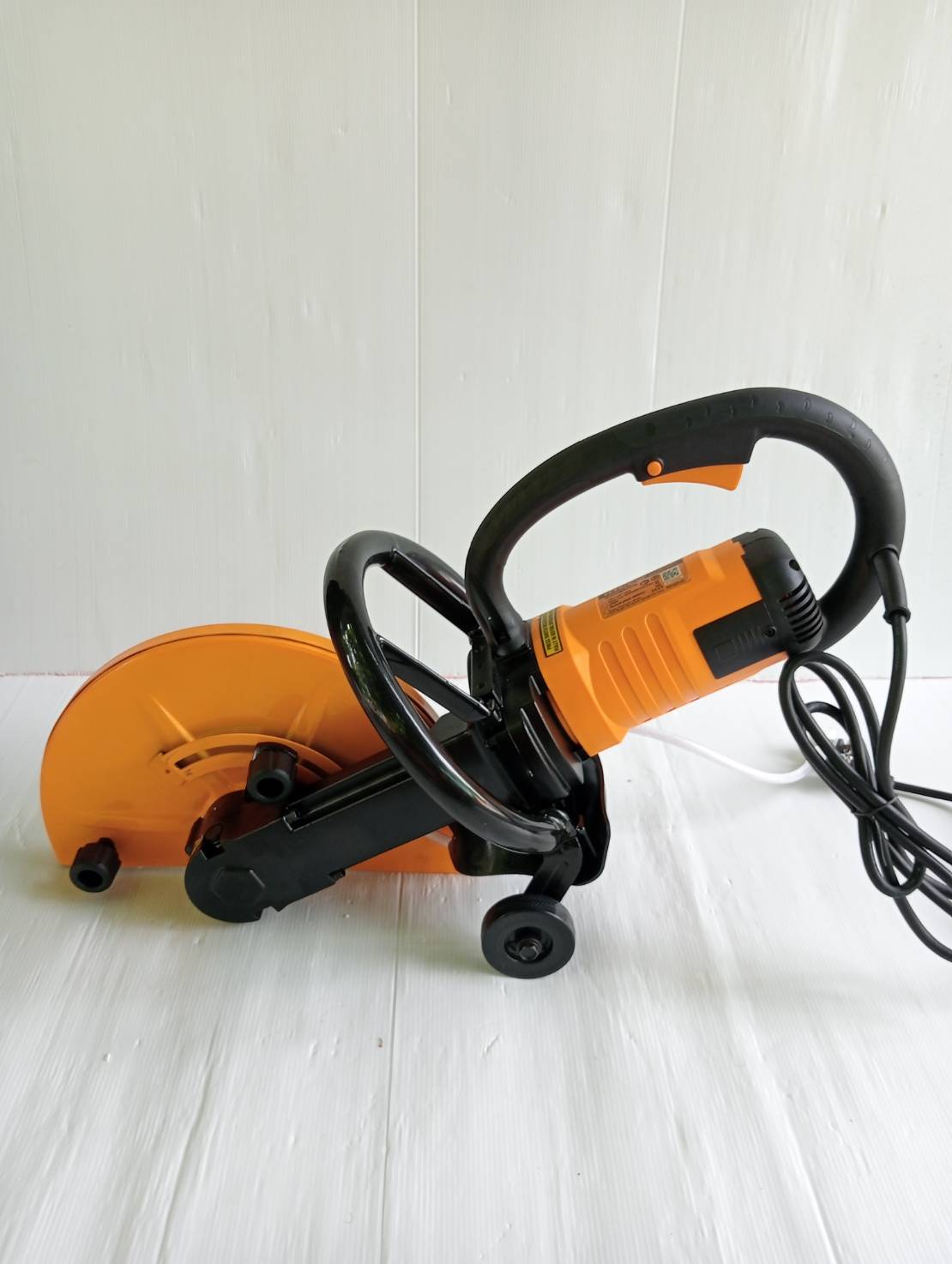 INGCO เครื่องตัดคอนกรีต14" 2800W PC3558