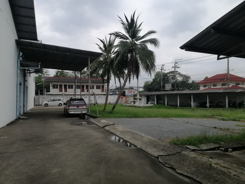 🚩H1085 ขายที่ดิน+โกดัง+บ้านพักคนงาน+บ้านเดี่ยว เนื้อที่ 4ไร่ 8ตารางวา อยู่ซอยท่าอิฐ ทำเลดี ห่างถนนราชพฤกษ์เพียง 1 กิโลเมตร เหมาะทำโกดังสินค้าและพักอาศัย