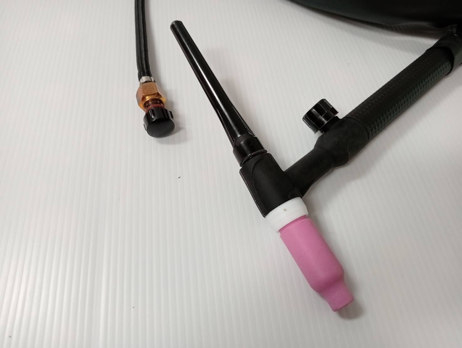 ชุดสาย LIFT TIG สำหรับเชื่อมอาร์กอน WP-17V