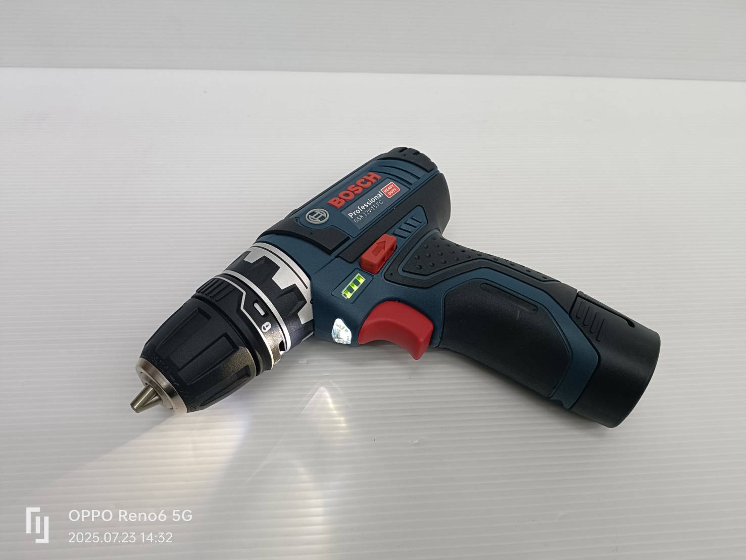 BOSCH GSR12V-15FC สว่าน/ไขควงไฟฟ้าไร้สาย