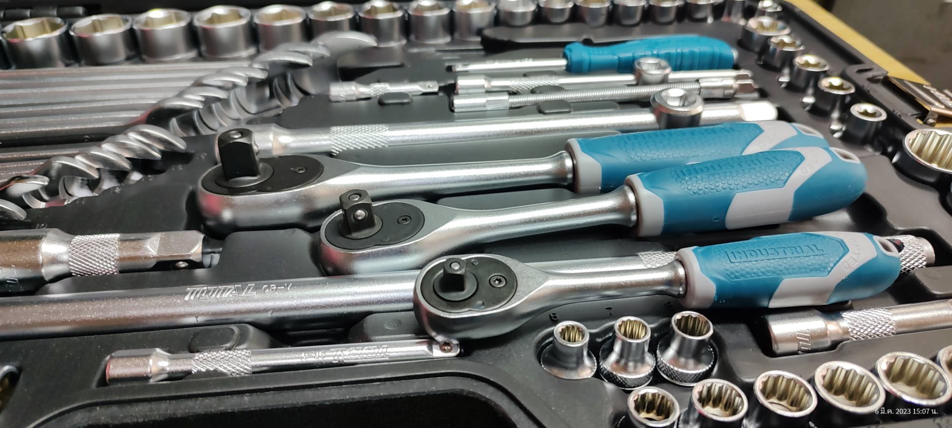 ชุดเครื่องมือ142ชิ้น รุ่น THKTHP21426 TOTAL