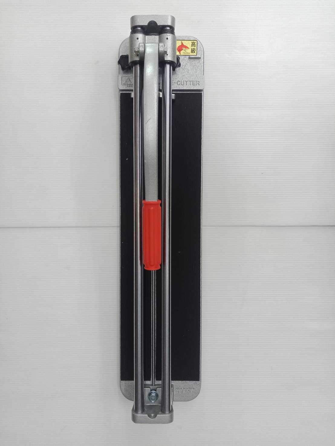 แท่นตัดกระเบื้อง ตราฉลาม 610mm. (24")