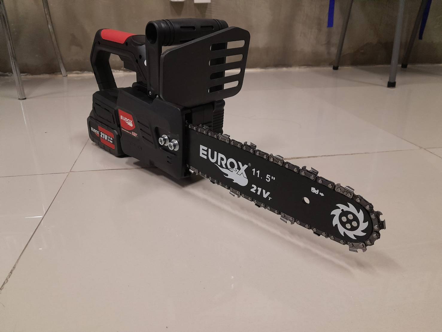 เลื่อยโซ่21V-T EUROX