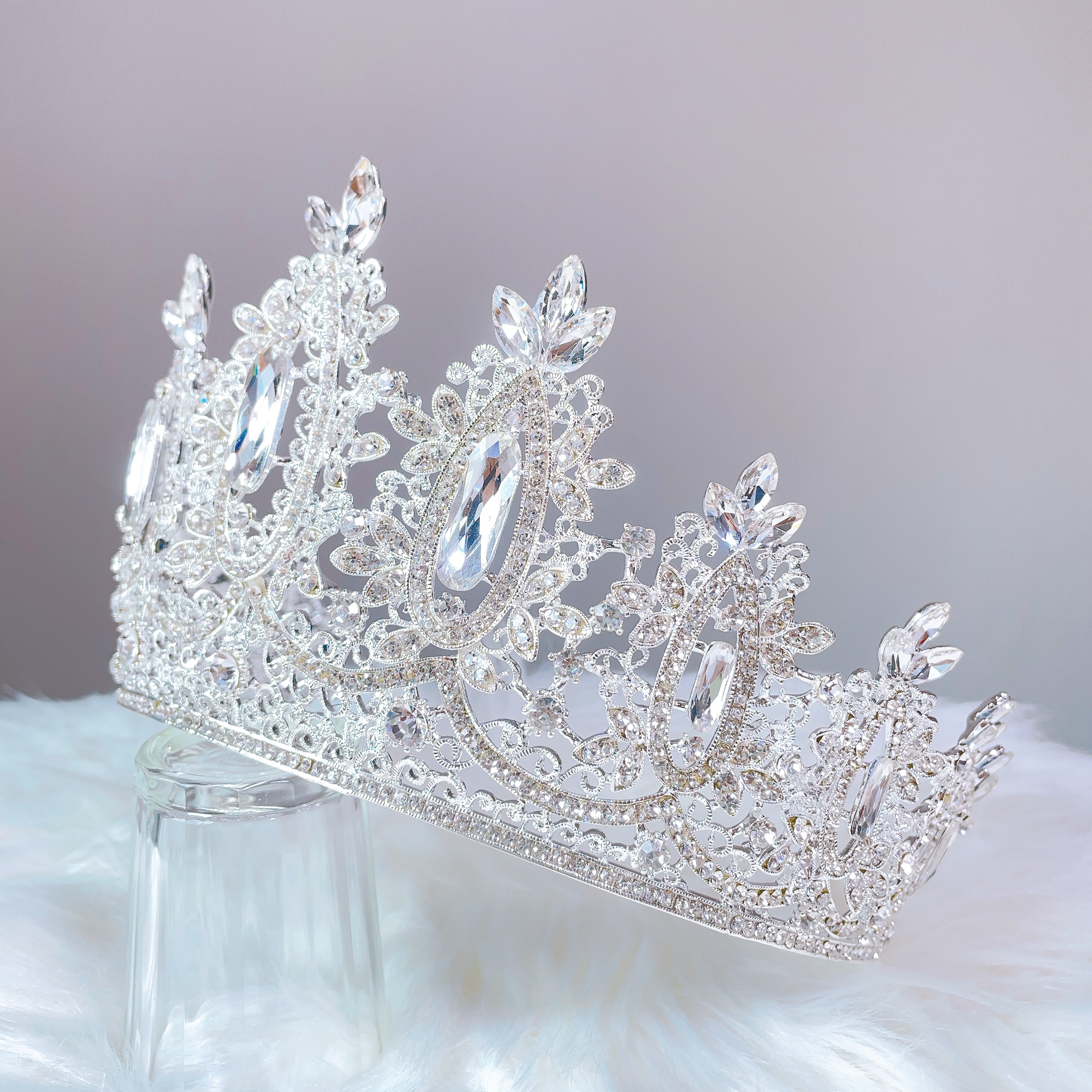 (พร้อมส่ง) เทียร่า 394 สีเงิน มงกุฎนางงาม มงกุฎเจ้าสาว มงกุฎเพชร งานพรีเมี่ยม สินค้าพร้อมส่งจากไทย