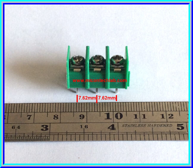 1x Terminal Block Connector 3 Pins Pitch 7.62 mm Barrier Type (Green Color)