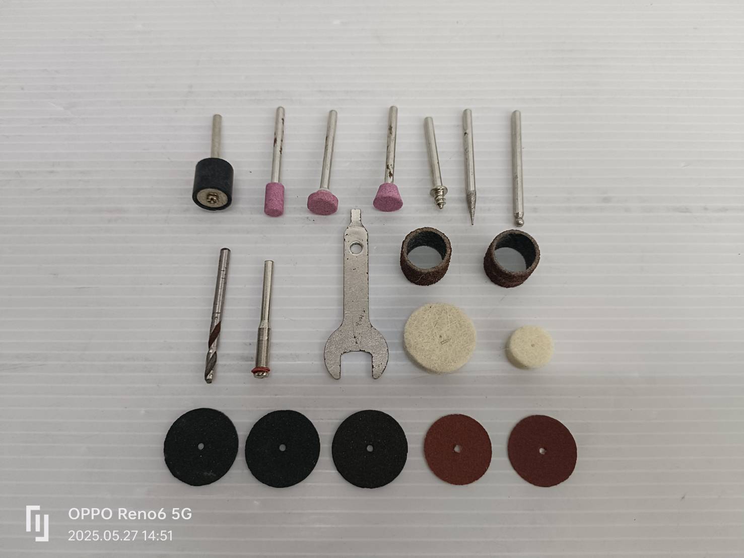 เครื่องเจียรไร้สาย7.2V A-OK-MG29B OKURA