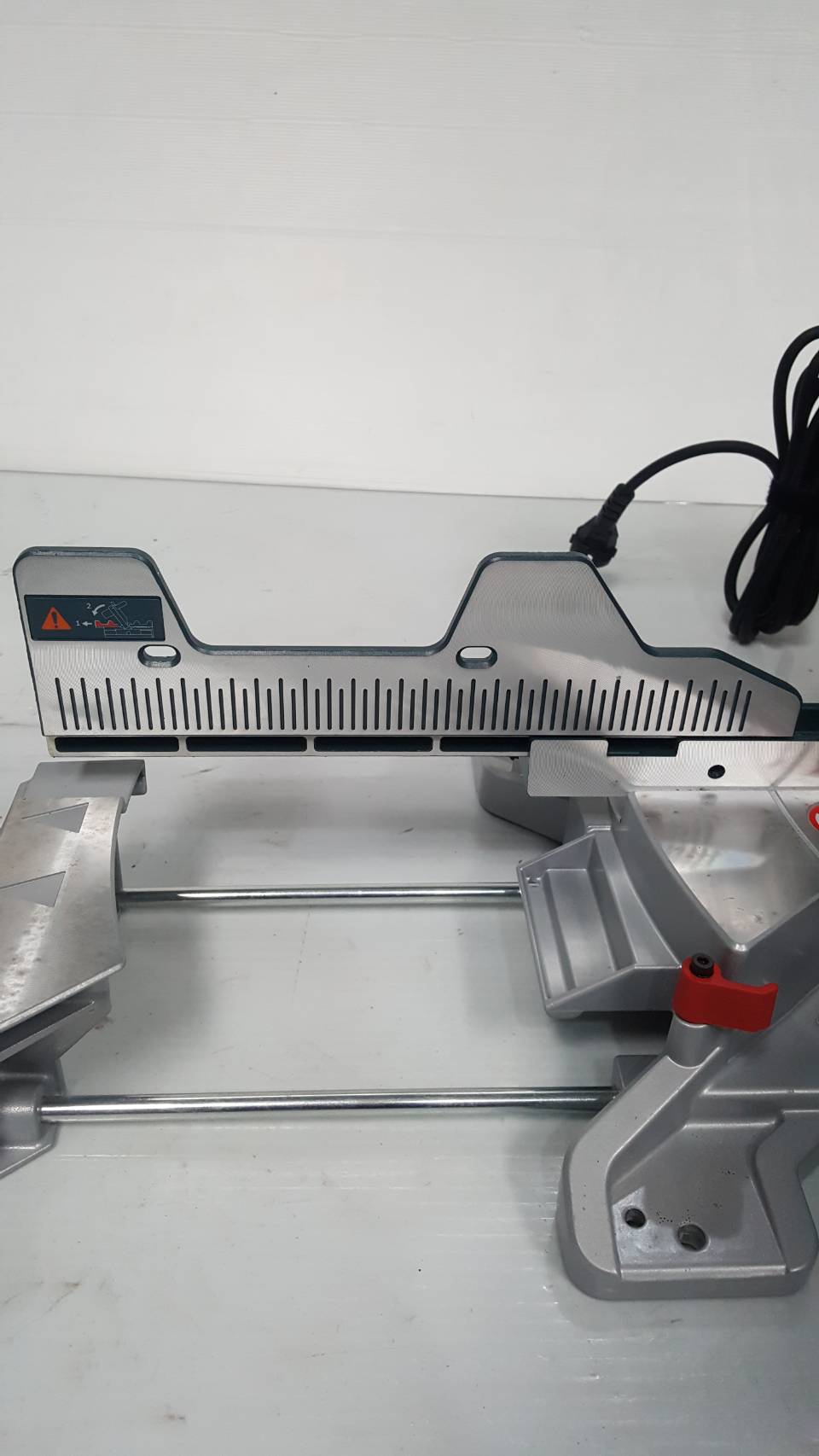 แท่นตัดองศา12" GCM12GDL BOSCH