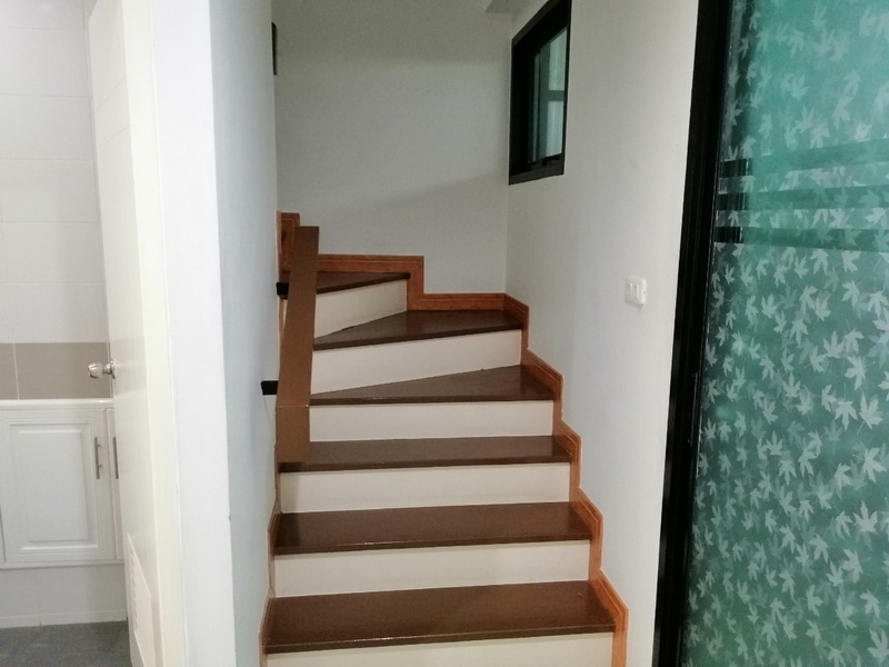 🚩H967 ขายถูกสุดในย่านนี้ ทาวน์โฮม 3ชั้น 17ตร.วา อยู่ถนนปทุมธานี-สายใน เยื้องโรงงานเป๊ปซี่ สภาพใหม่ ทำเลดี 4นอน 3น้ำ ต่อเติมแล้ว พร้อมอยู่