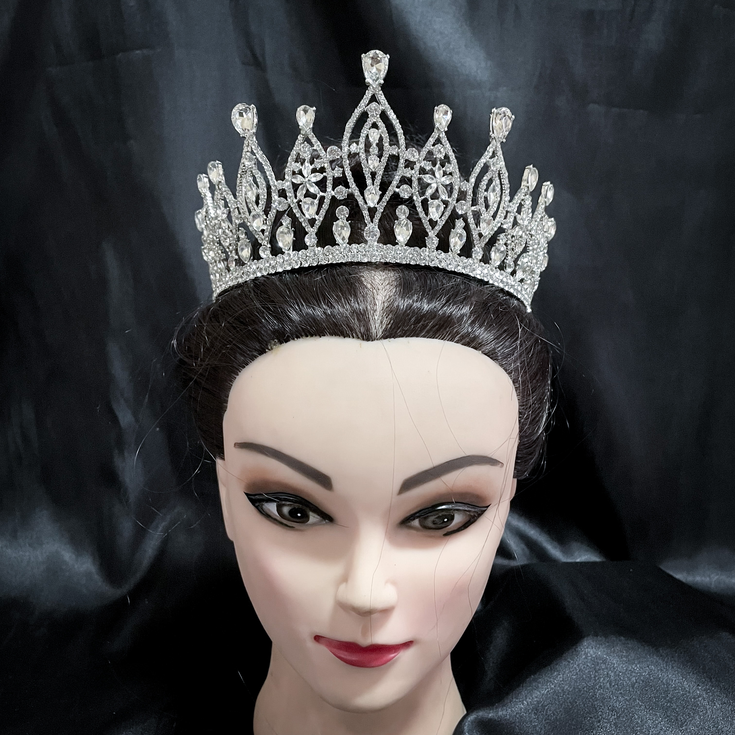 (พร้อมส่ง) เทียร่า 015 มงกุฎนางงาม มงกุฎประกวด เทียร่าเจ้าสาว งานสวย ปราณีต QCเพชรทุกเม็ด สินค้าพร้อมส่งจากไทย