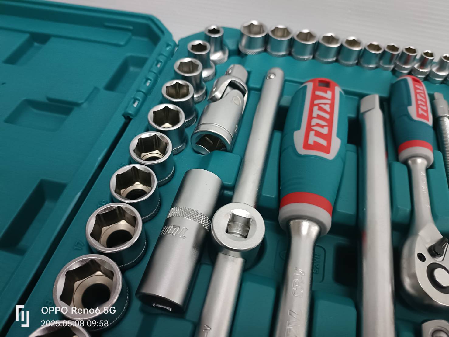 TOTAL ชุดลูกบล็อก 44ชิ้น รุ่น THT421441 ( Socket Set )