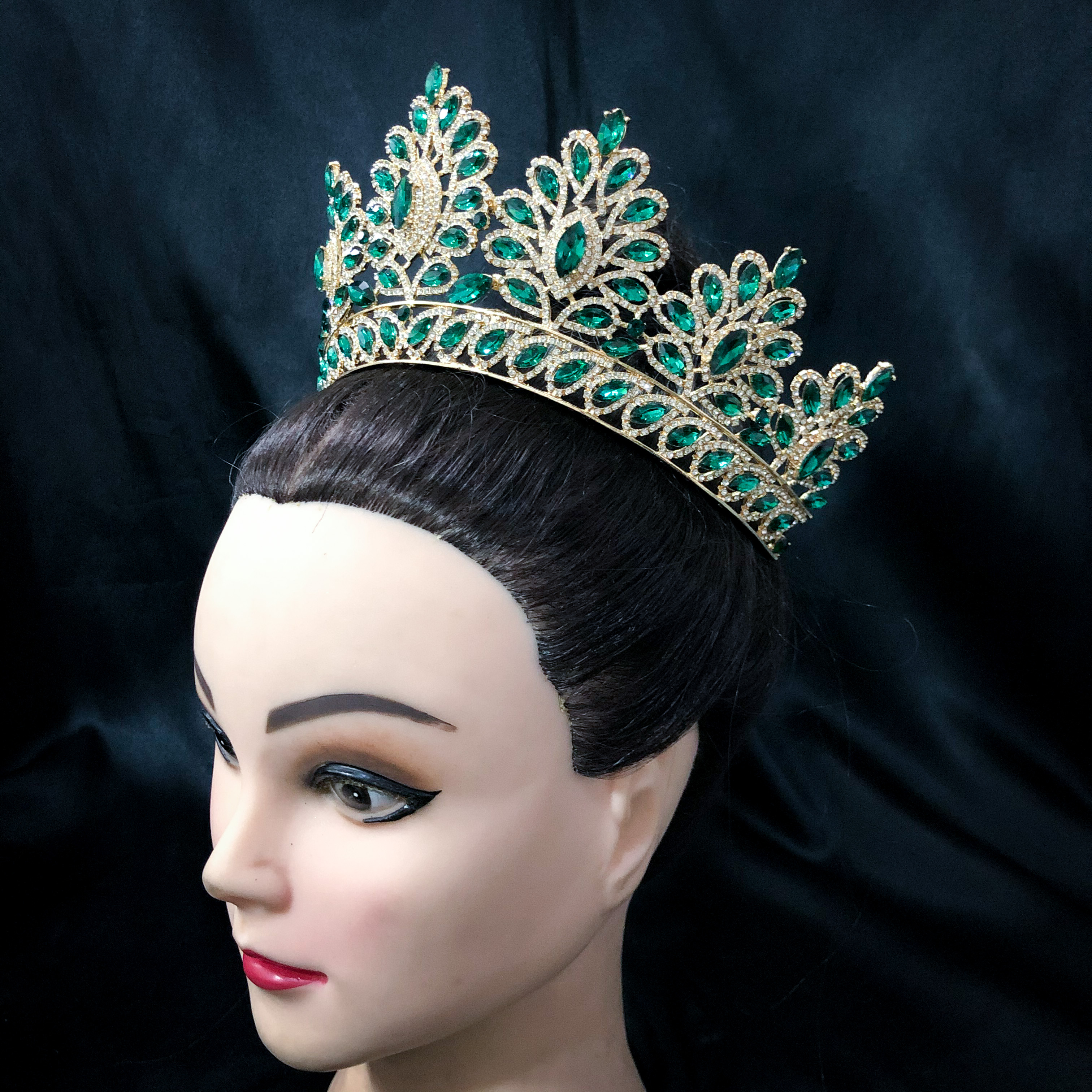 (พร้อมส่ง) เทียร่า 267 สีเขียว มงกุฎนางงาม มงกุฎเจ้าหญิง งานสวย ปราณีต QCเพชรทุกเม็ด สินค้าพร้อมส่งจากไทย