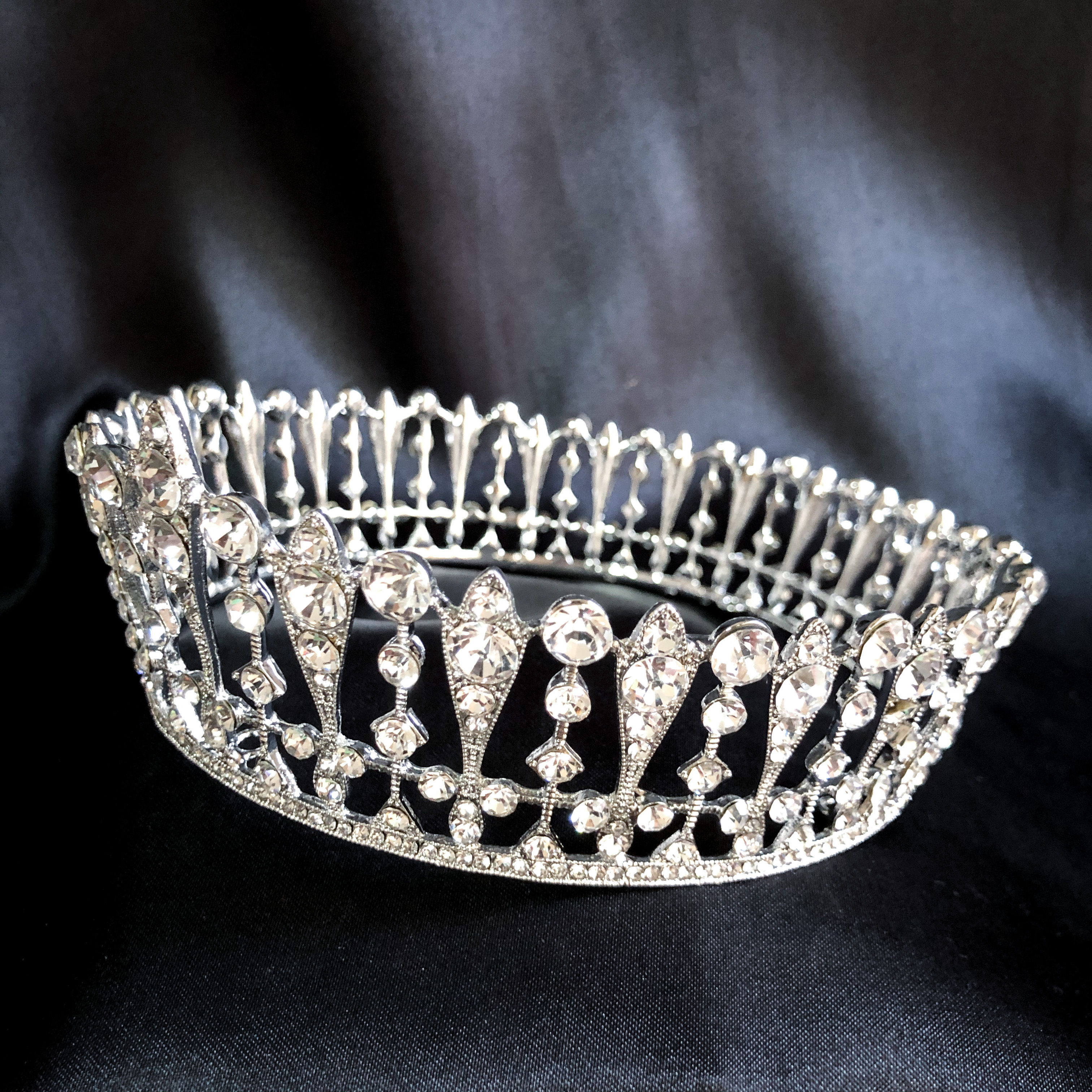 (พร้อมส่ง) มงกุฏ 073