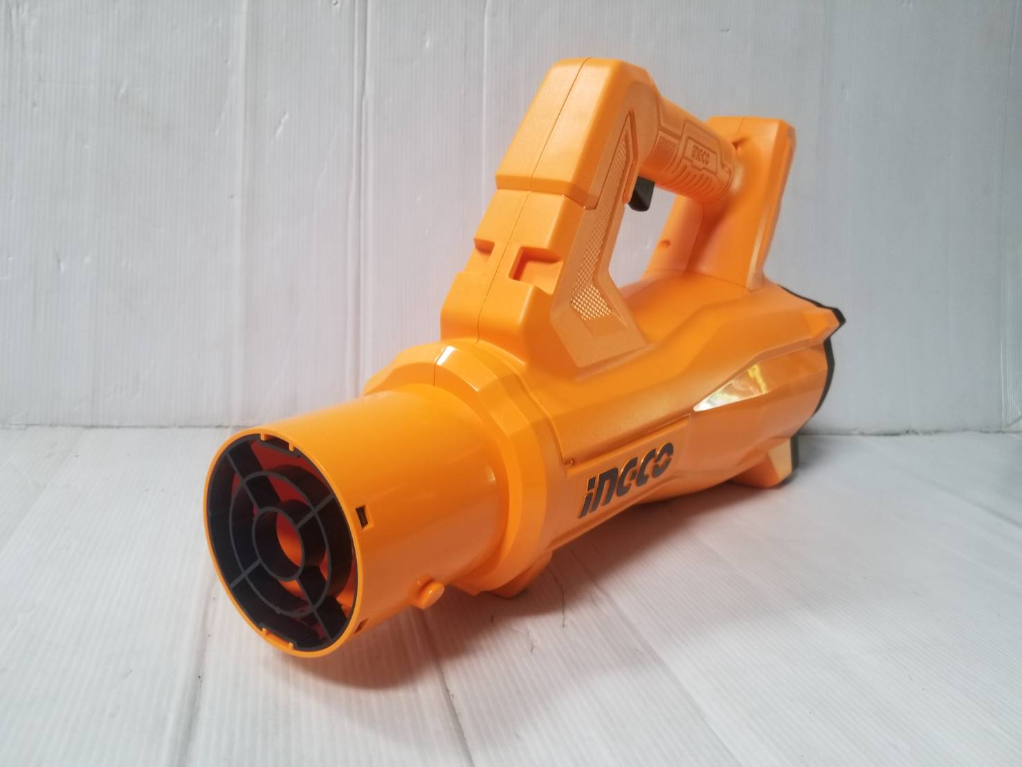 คอมโบ้เล็มหญ้า+เป่าลม COSLI240203 INGCO