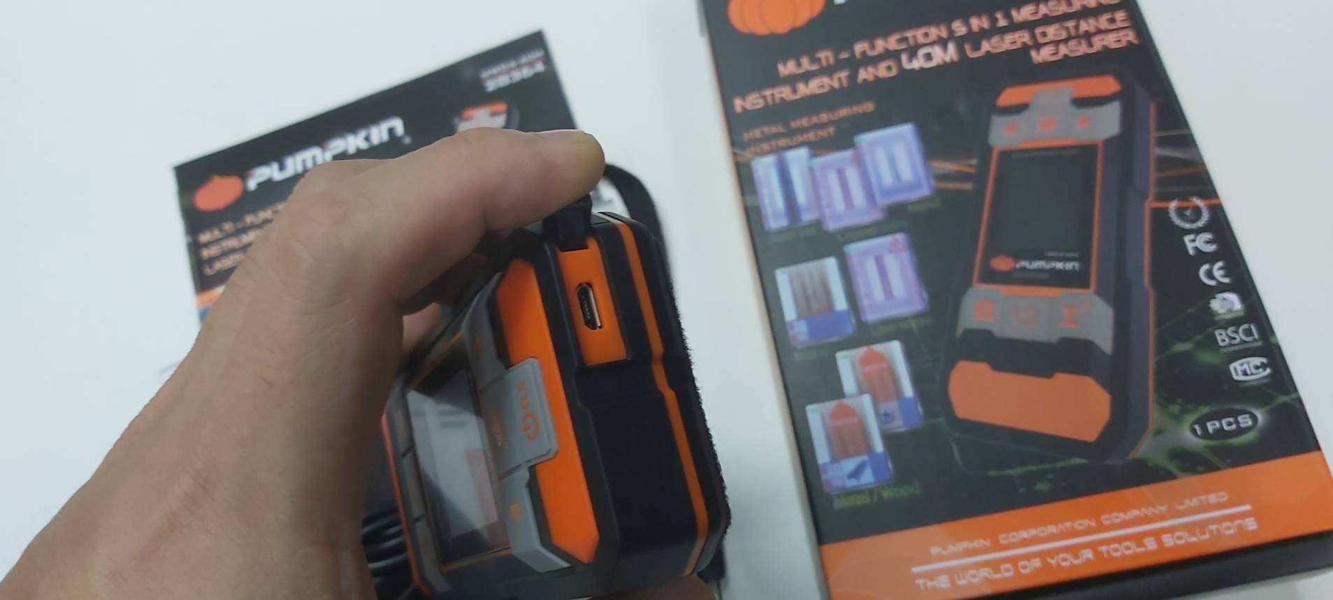 เครื่องสแกนผนัง+วัดระยะ40ม. MWD4-40M PUMPKIN 28364