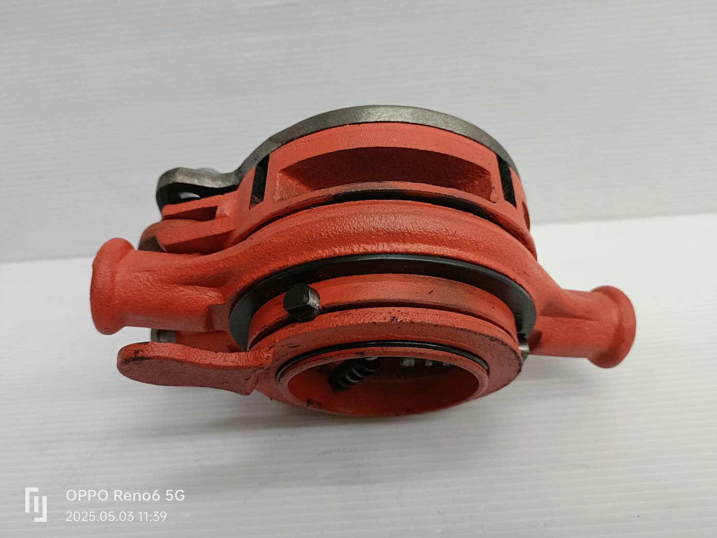 ชุดต๊าปเกลียวท่อปะปา รุ่น 114 OKURA