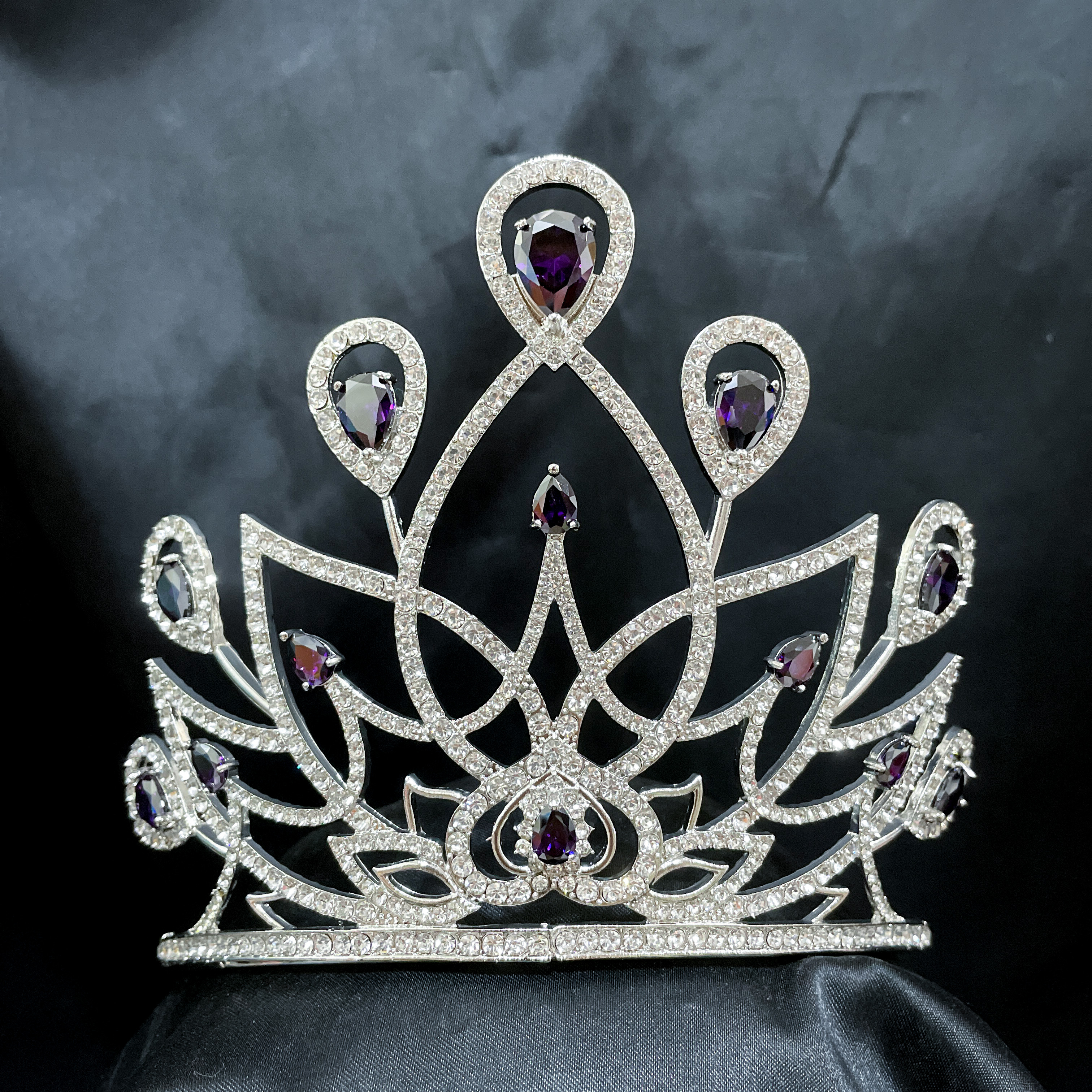 (พร้อมส่งจากไทย) มงกุฏ 094 สีม่วง มงกุฎนางงาม มงกุฎเพชร มงกุฎประกวด สินค้าพร้อมส่ง ไม่ต้องรอนาน งานพรีเมี่ยม