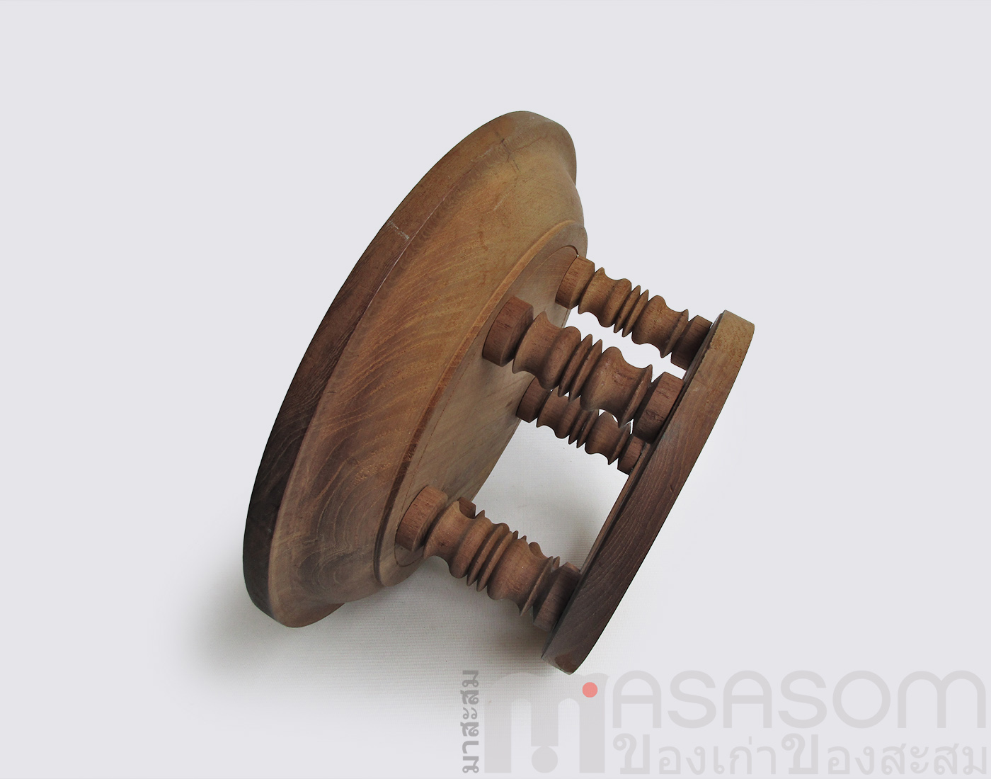 ขันโตกไม้สักเก่า