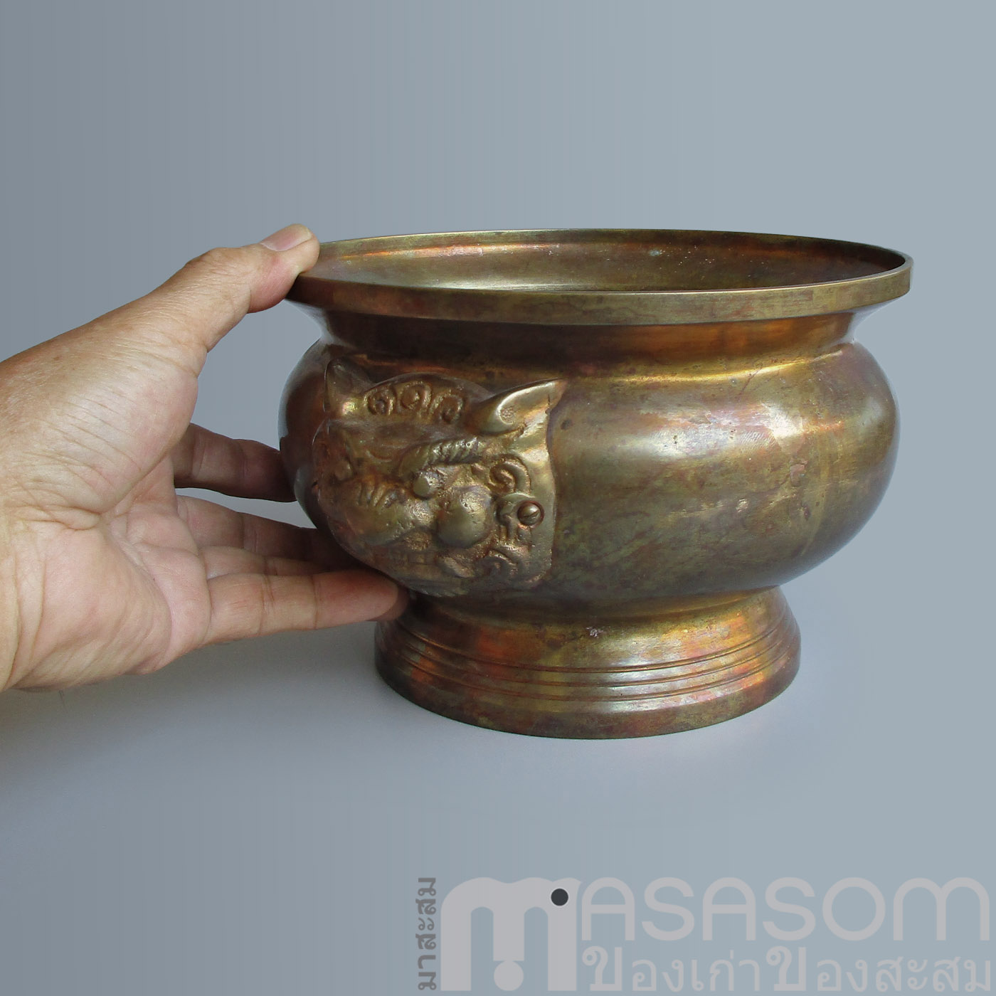 กระถางธูปทองเหลืองของเก่า