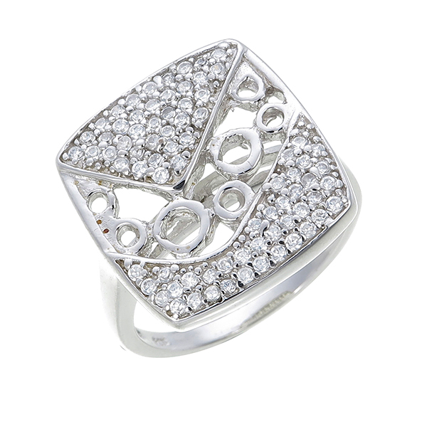 แหวนเพชร ประดับ เพชรCZ แหวนทรงสี่เหลี่ยมฝังเพชรกลมขาว ตัวเรือนเงินแท้100% (เงินแท้92.5%) เพิ่มความเก๋ฉลุลายวงกลมตรงกลาง สวยเก๋งานโดดเด่นไม่เหมือนใคร