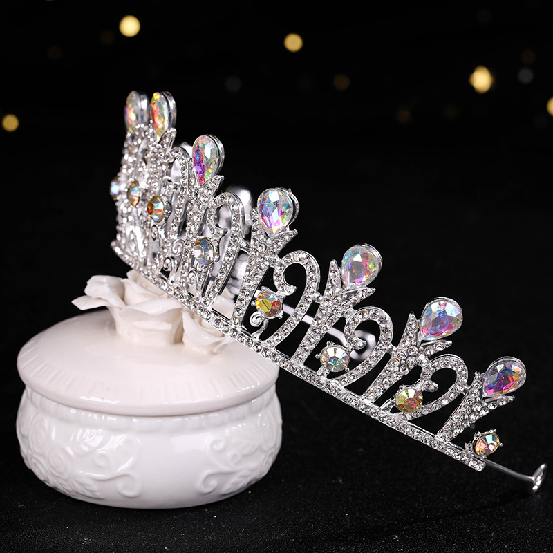 (พร้อมส่ง) เทียร่า 003 สีเงิน มงกุฎนางงาม มงกุฎเจ้าหญิง งานสวย ปราณีต QCเพชรทุกเม็ด สินค้าพร้อมส่งจากไทย