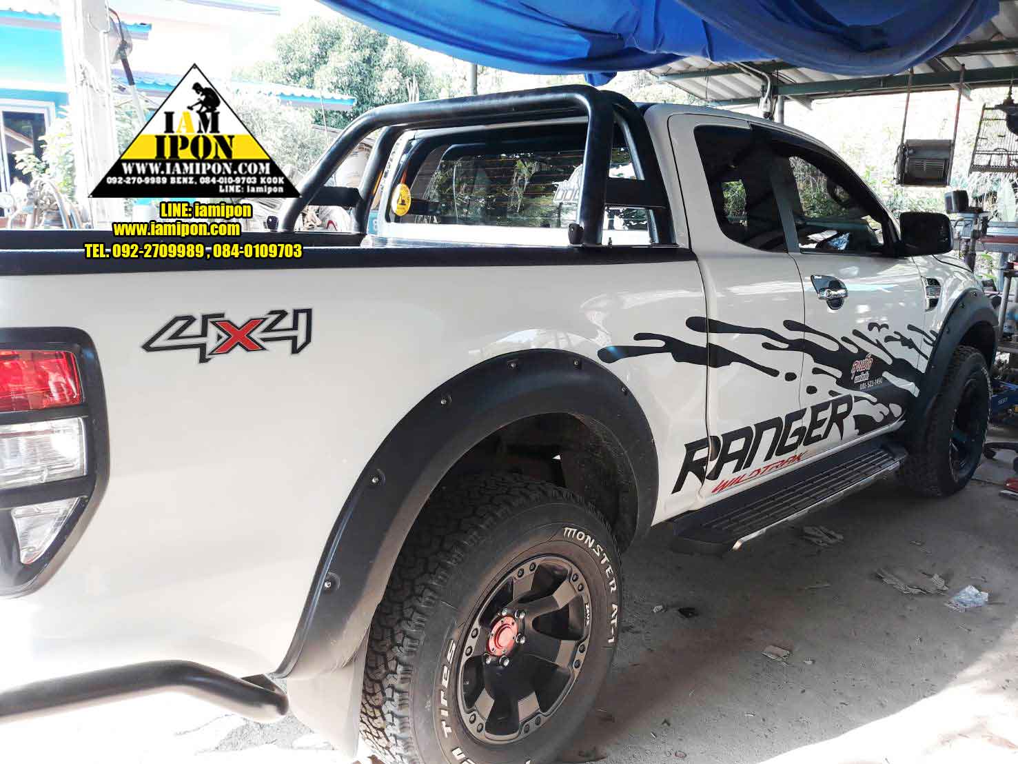 REFECT STICKER 4x4 WITH 3M สติ๊กเกอร์ 4x4 สะท้อนเเสง 3M