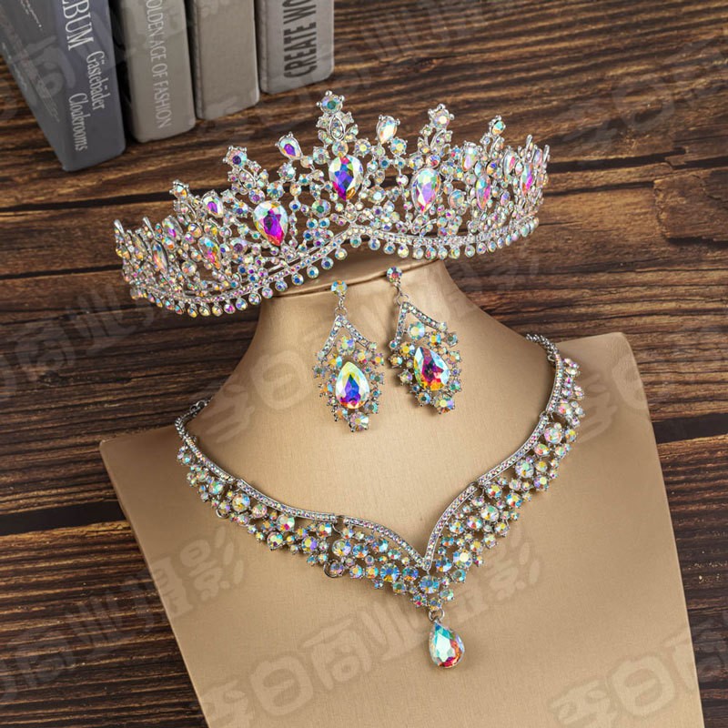 SET015 สีรุ้งตัวเรือนสีเงิน เครื่องประดับ 3 ชิ้น มงกุฎ สร้อยคอ ต่างหู จัดเซทสวยงาม สินค้าพร้อมส่งจากไทย