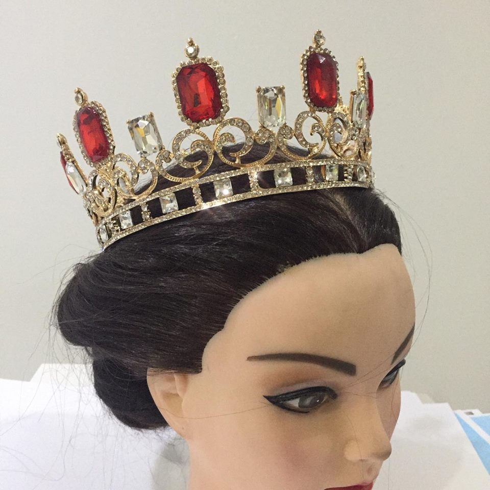 (พร้อมส่ง) มงกุฏผู้ชาย 040 สีแดง มงกุฎผู้ชาย มงกุฎเจ้าชาย งานสวย ปราณีต QCเพชรทุกเม็ด