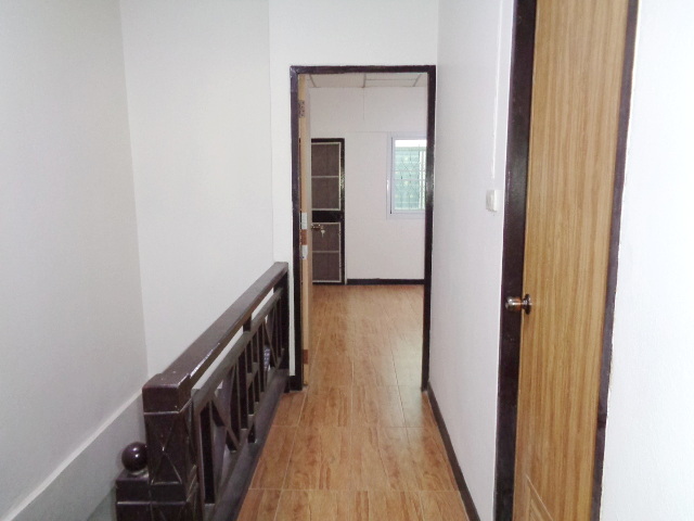 🚩H1224 ขาย/ให้เช่า ทาวน์เฮ้าส์ 16 ตารางวา หมู่บ้านเสนาวิลล่า2 ซอยคู้บอน 27 แยก52 ต่อเติมระเบียงหน้านและหลังบ้านแล้ว