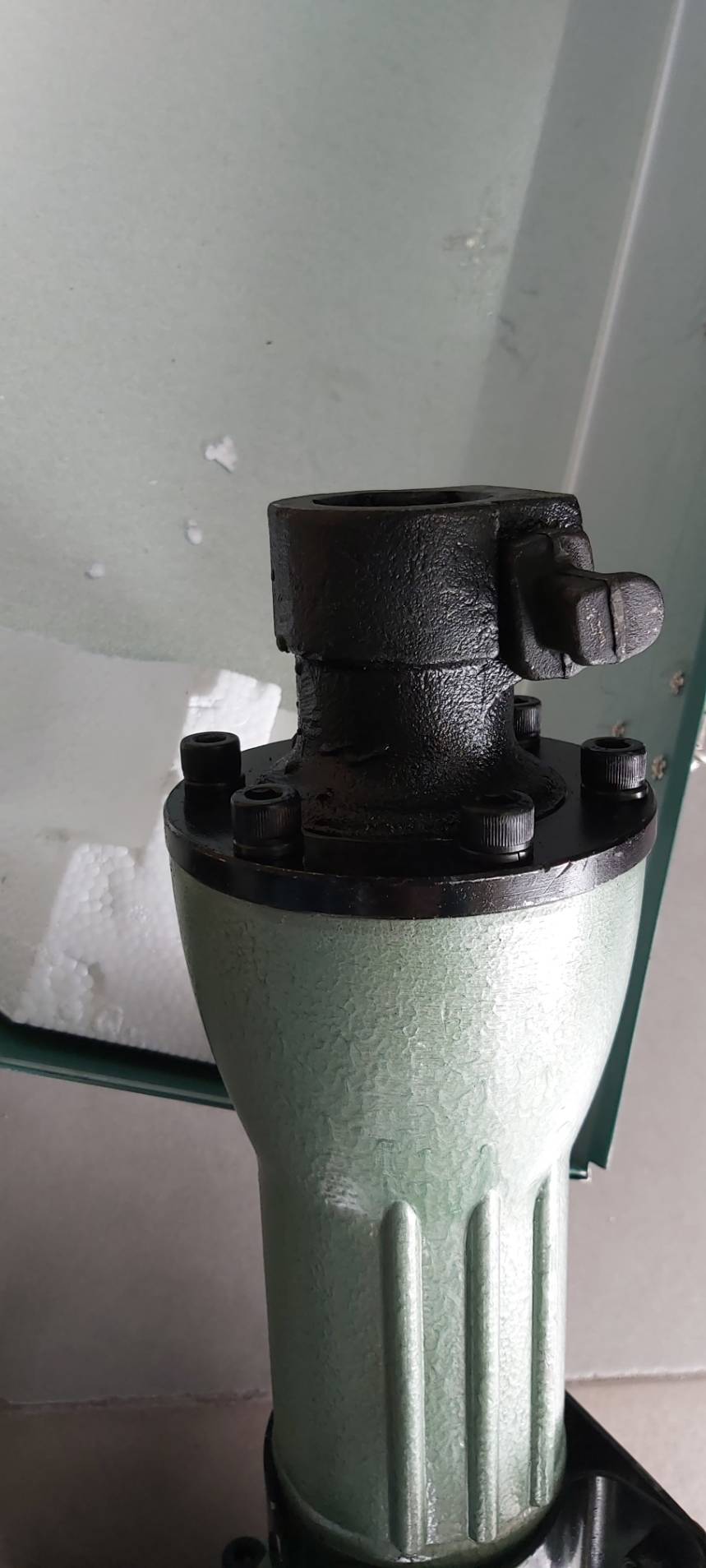 สกัดไฟฟ้า รุ่น IR-65A IRON