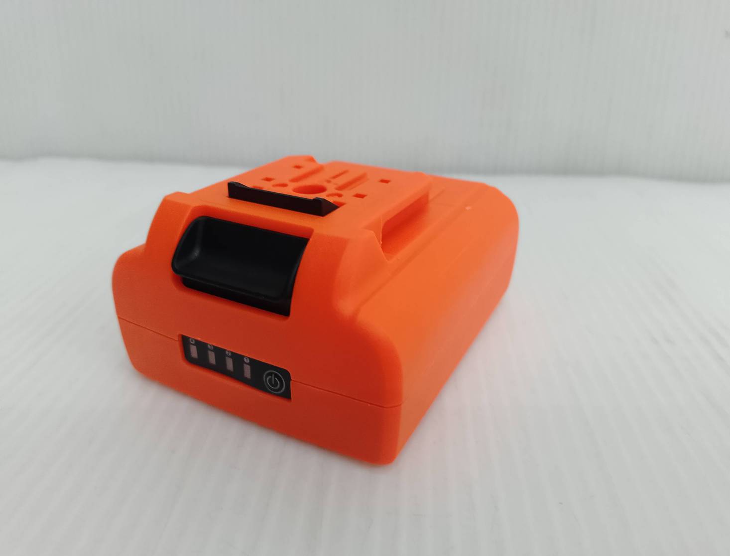 เครื่องดูดสั่นกระเบื้อง16.8V PTT-TV168V PUMPKIN #50326