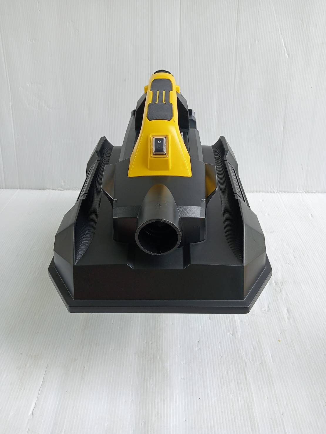 เครื่องดูดฝุ่นไร้สาย20V รุ่น SCV002 STANLEY (เครื่องเปล่า)