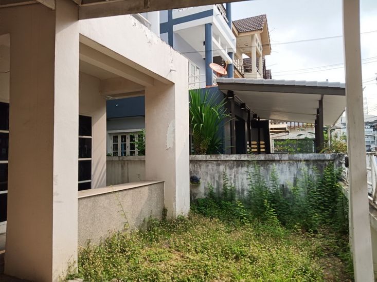 🚩H1192 ขายถูกบ้านแฝด 3ชั้น 39.9 ตร.วา ใกล้แจ้งวัฒนะ ราคา 3.3 ล้านบาท ฟรีค่าโอน หมู่บ้านโพธิ์แก้ว ประชาชื่น-แจ้งวัฒนะ ใกล้รถไฟฟ้าสายสีชมพู