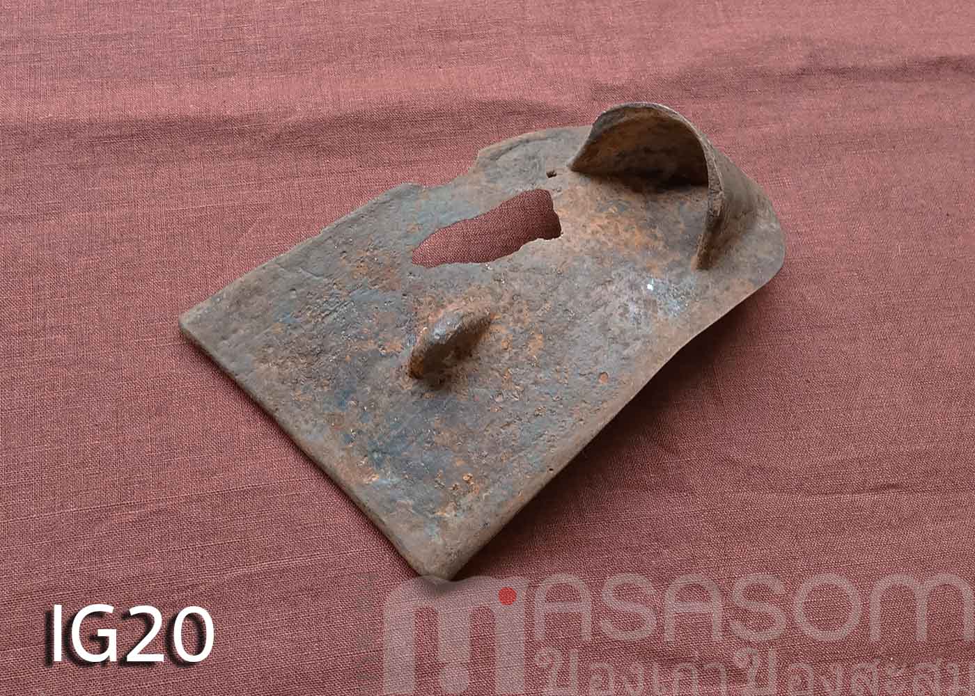 ผานไถนาโบราณ IG20