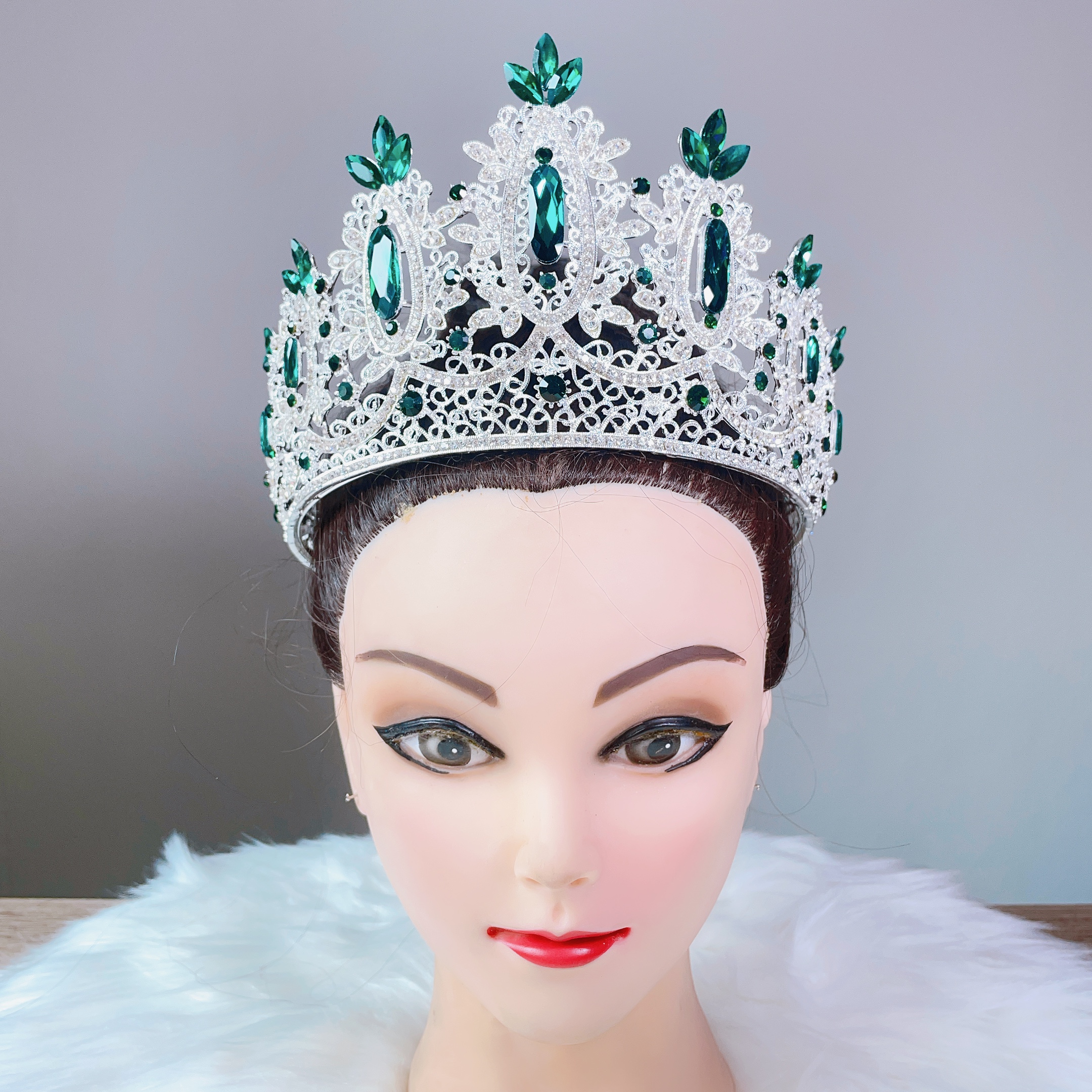 (พร้อมส่ง) เทียร่า 394 สีเขียว มงกุฎนางงาม มงกุฎเจ้าสาว มงกุฎเพชร งานพรีเมี่ยม สินค้าพร้อมส่งจากไทย