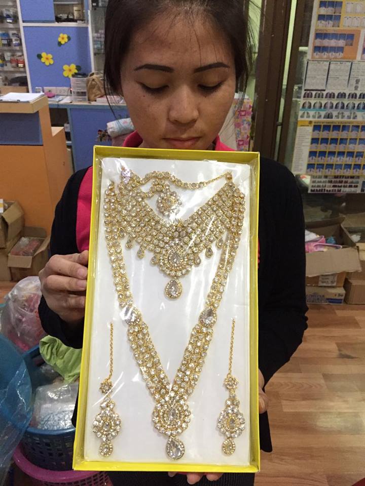 (พร้อมส่ง) เครื่องประดับอินเดีย 011 สีขาว