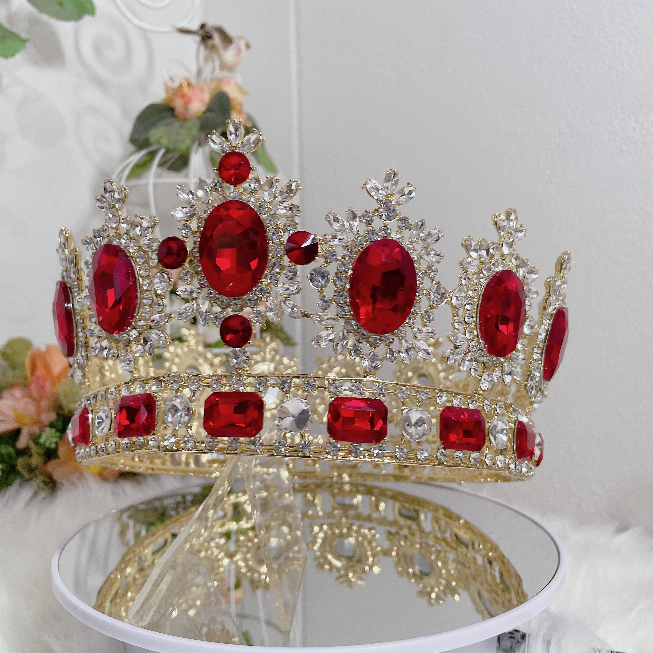 (พร้อมส่ง) มงกุฏผู้ชาย 027 สีแดง มงกุฎผู้ชาย มงกุฎพระราชา มงกุฎประกวด