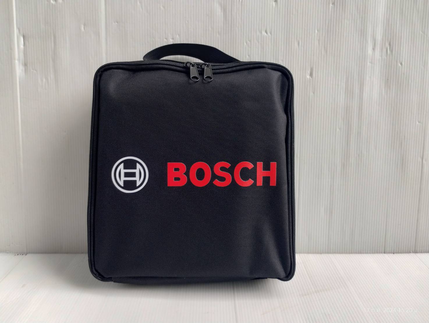 เครื่องชาร์จแบตเตอรี่ รุ่น C70-B BOSCH 0189912070-HD3