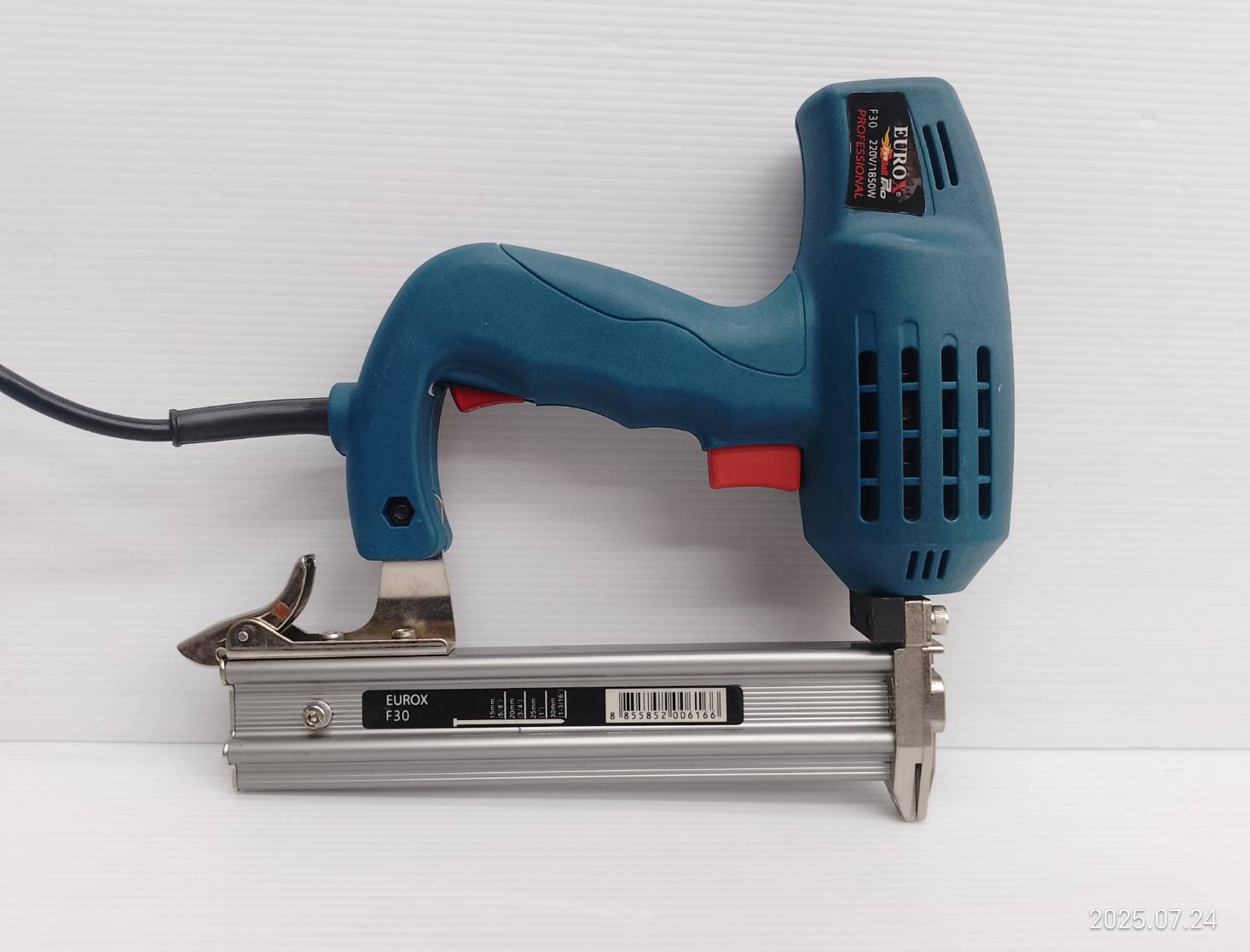 EUROX ปืนยิงแม็กไฟฟ้า ขาเดียว F30