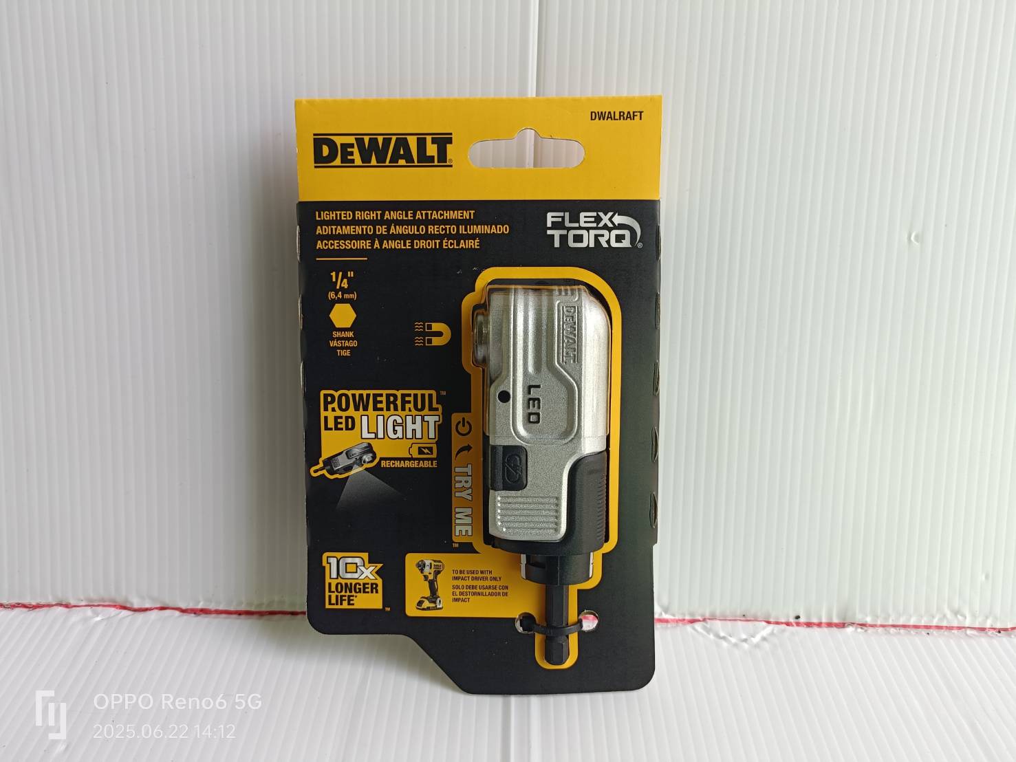 DEWALT DWALRAFT ก้านต่อไขควงมุมฉาก 90 องศา มีไฟLED ชาร์จ TYPE-C